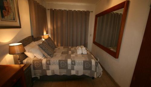 Cottage with Garden View