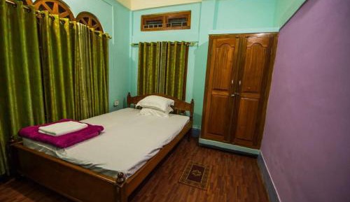 Single Room with Bath