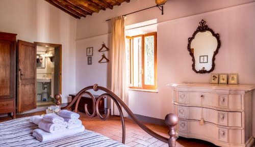 Two-Bedroom Apartment (4 Adults)