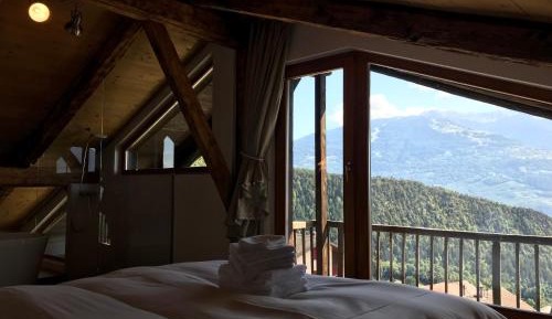 King Room with Spa Bath