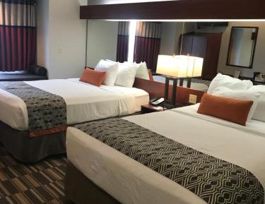 Queen Room with Two Queen Beds - Non-Smoking/Pet Friendly