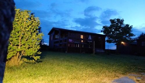 Apartment with Garden View