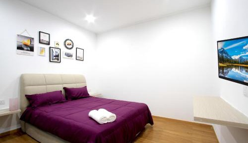 Double or Twin Room with Private Bathroom