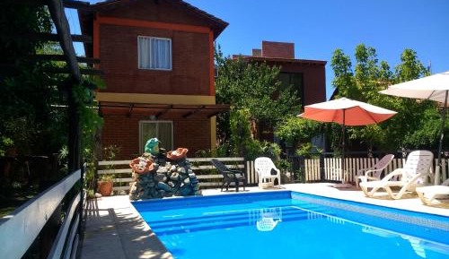 Apartment with Mountain View