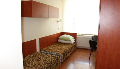 Twin Room with Shower