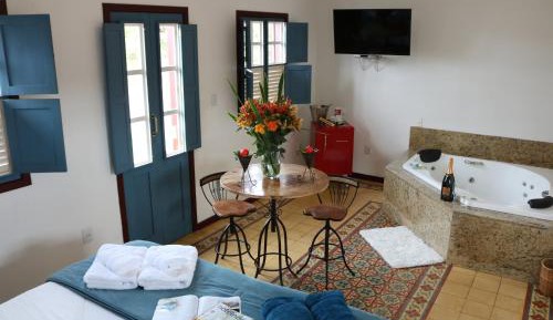 Studio with Spa Bath