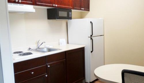 Deluxe Studio with 2 Double Beds - Non-Smoking