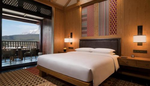 Mountain Executive Suite - King Room