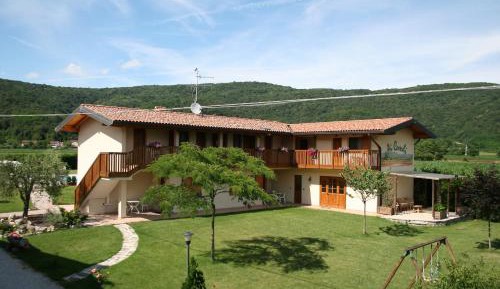 Standard Single Room with Mountain View