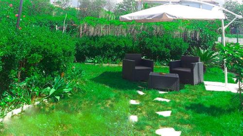 Deluxe Double or Twin Room with Garden View