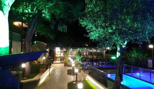 Deluxe Double or Twin Room with Balcony