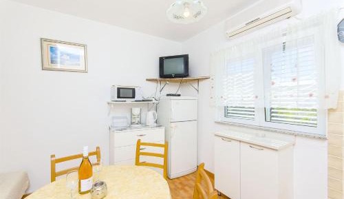 Two-Bedroom Apartment Standard