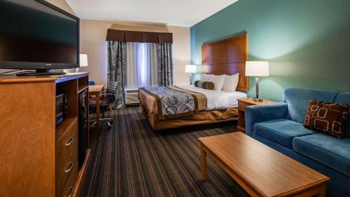 King Room with Kitchenette