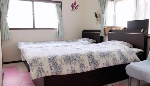 Twin Room with Shared Bathroom