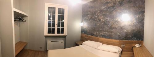 Double Room (1 Adult)
