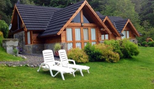 Deluxe Bungalow with Garden View