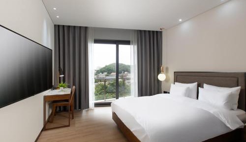 Superior Double Room with Terrace