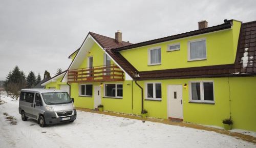 Three-Bedroom House (Superior)