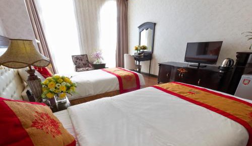 Superior Twin Room with City View