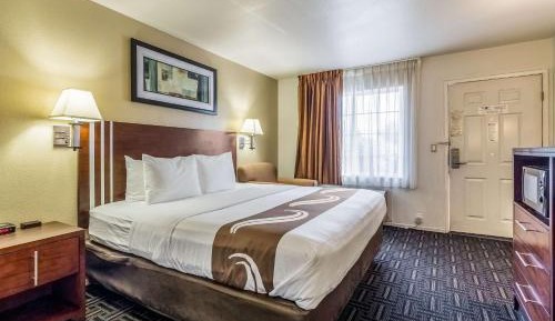 Standard King Room - Non-Smoking - Disability Access