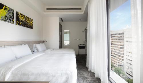 Triple Room with City View - No Breakfast Included