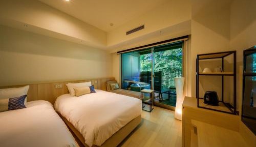 Casual Twin Room with Open-Air Bath