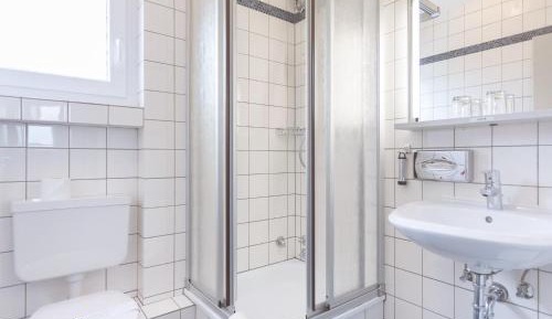 Single Room - Non-Smoking