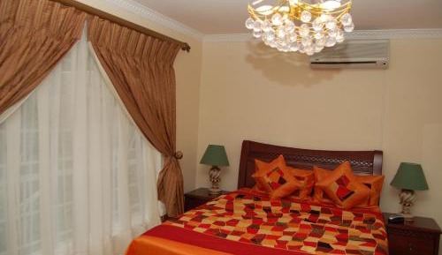 Suite with Pool View