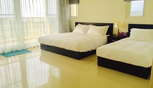 Family Room with Sea View