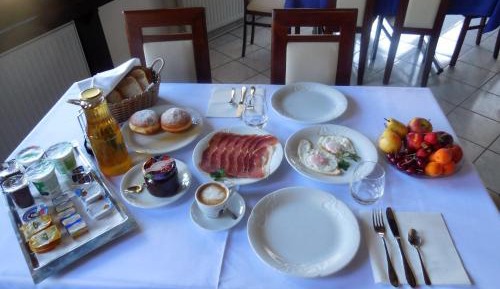 Double or Twin Room with Private Bathroom