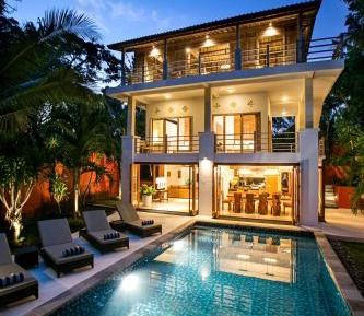Villa with Private Pool with Sea View