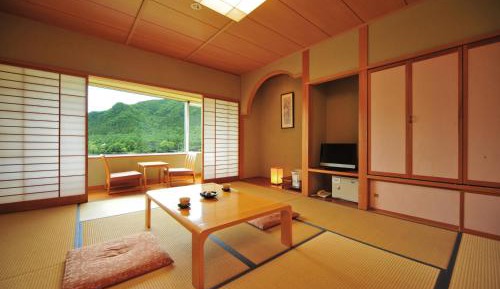 Japanese-Style Room