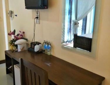 Triple Room with Private Bathroom