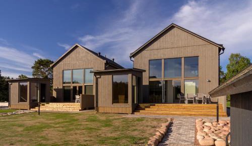 Three-Bedroom Villa with Private Villa