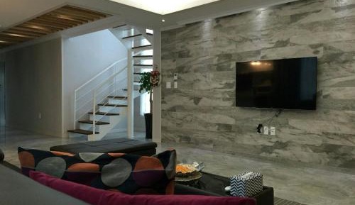 Three-Bedroom Townhouse