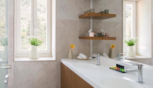 Superior Suite with Spa Use