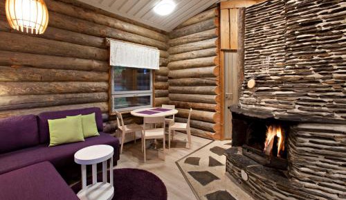 Two-Bedroom Cottage with Sauna