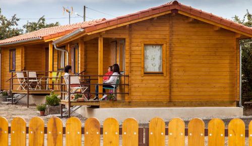Cottage with Garden View