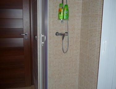 Quadruple Room with Private Bathroom