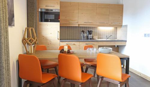 Two -Bedroom Premium Apartment - 6 People