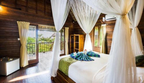 Bungalow with Ocean View