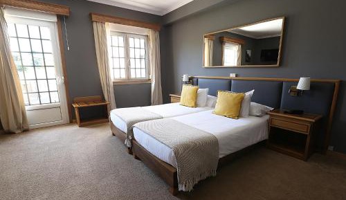 Twin Room with Balcony