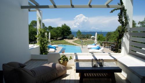 Holiday Home (5-7 Adults)