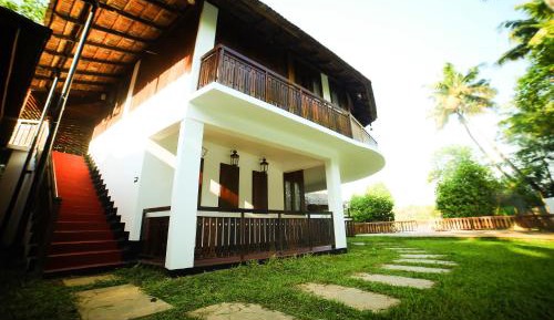 Superior Double or Twin Room with Lake View