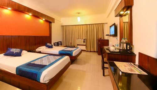 Deluxe Double or Twin Room