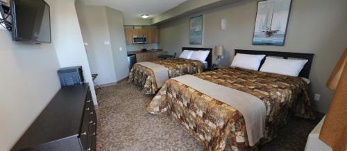 Queen Room with Two Queen Beds