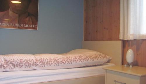 Single Room with Shared Bathroom