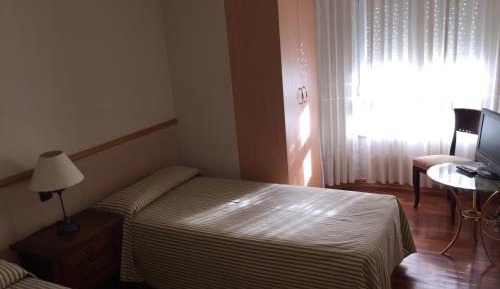 Twin Room with Private Bathroom