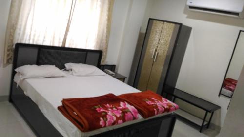 Deluxe Single Room with AC