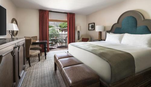 King Room with Terrace and View